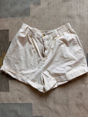 BDG Women's Pleated Trouser Shorts in Off-White